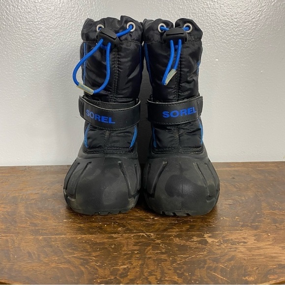 SOREL Kids' Flurry Weather Resistant Snow Boot - Picture 2 of 7